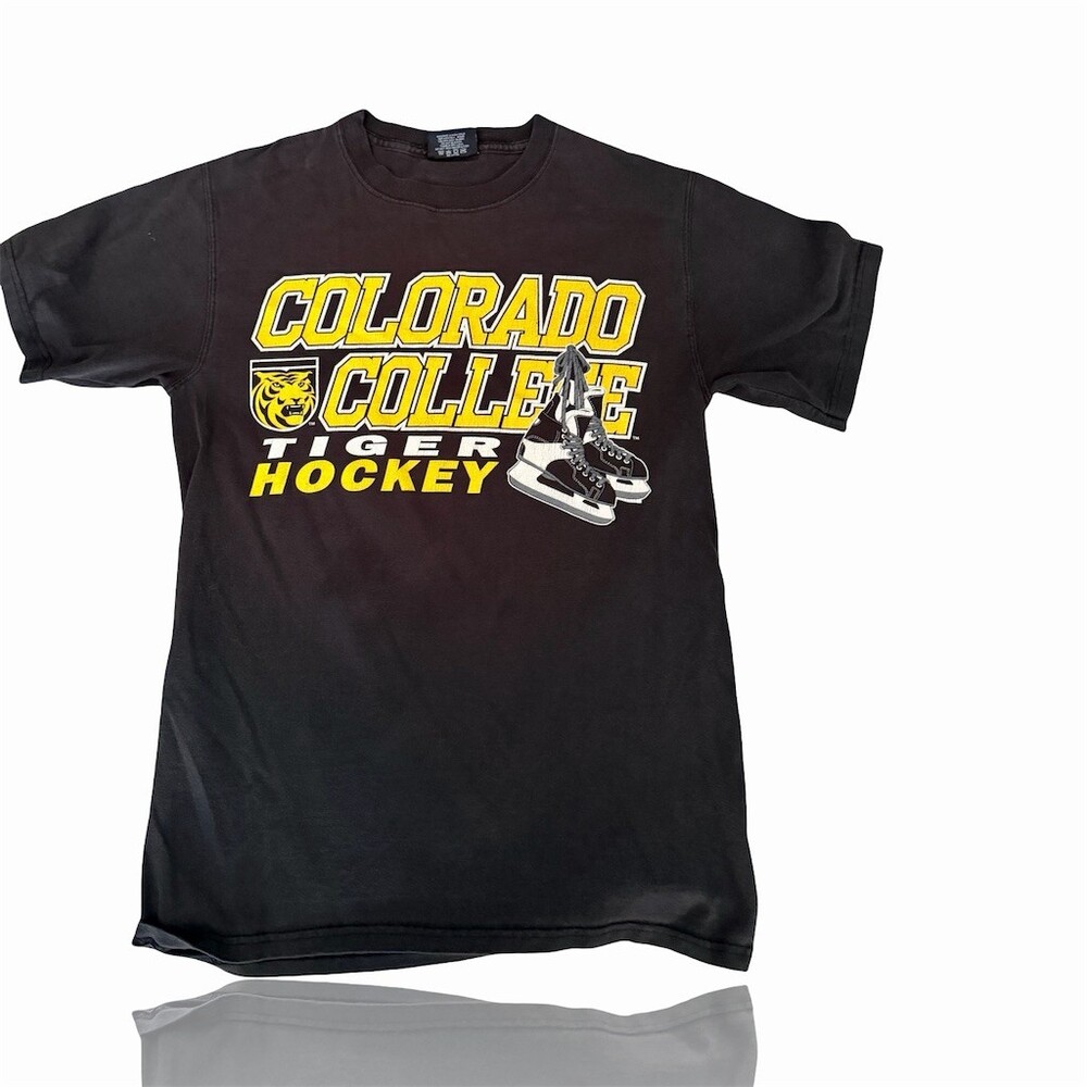 Vintage Jansport Colorado College Tigers Hockey T-Shirt Men's Small (Heavy Wear)